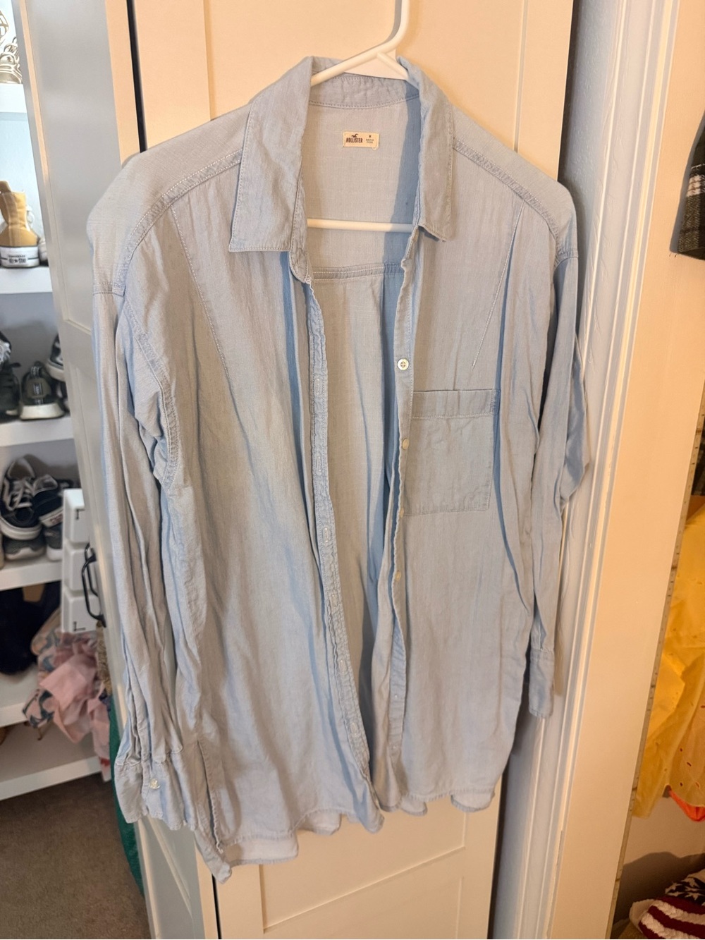 Hollister Pale Blue Women's Lightweight Button-Down Shirt